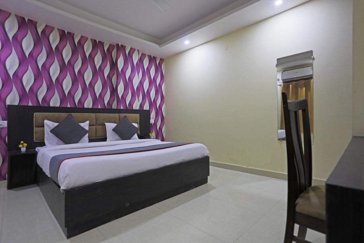 Airport Hotel Rosewood นิวเดลี ภายนอก รูปภาพ
