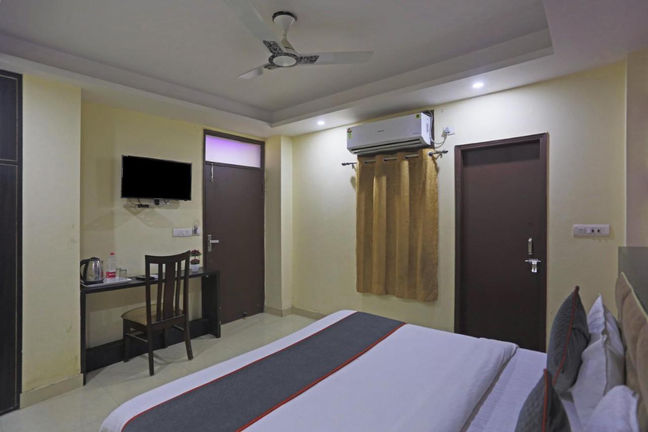 Airport Hotel Rosewood นิวเดลี ภายนอก รูปภาพ